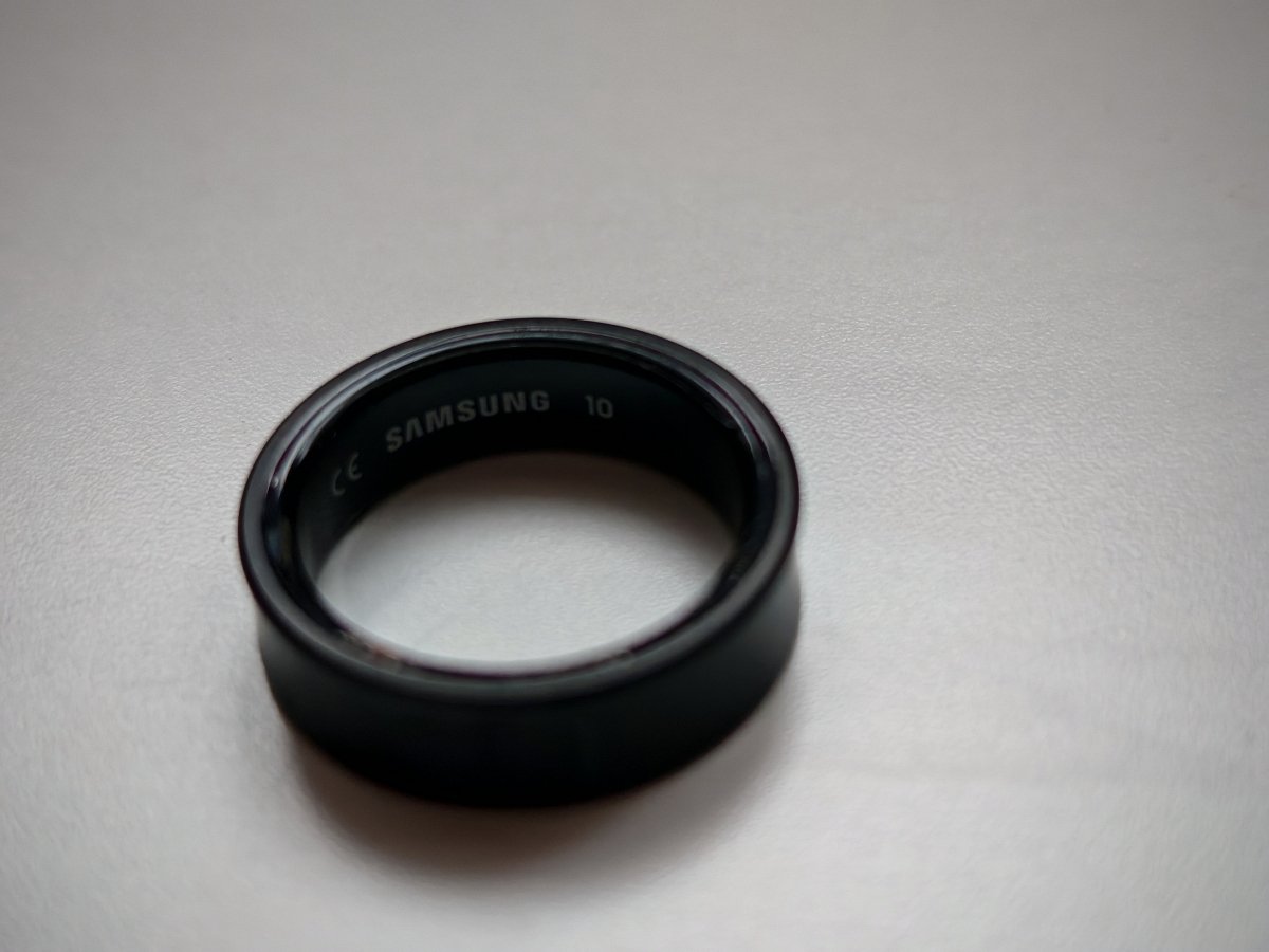 Samsung Galaxy Ring felülről
