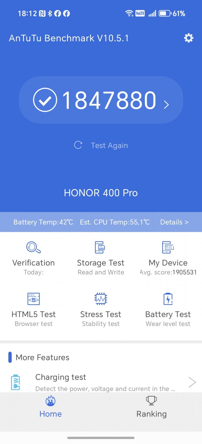 AnTuTu Benchmark alkalmazás képernyőképe egy HONOR 400 Pro telefonról. A készülék 1 847 880 pontos eredményt ért el, a képernyőn akkumulátor- és CPU-hőmérséklet, valamint különböző tesztopciók láthatók.