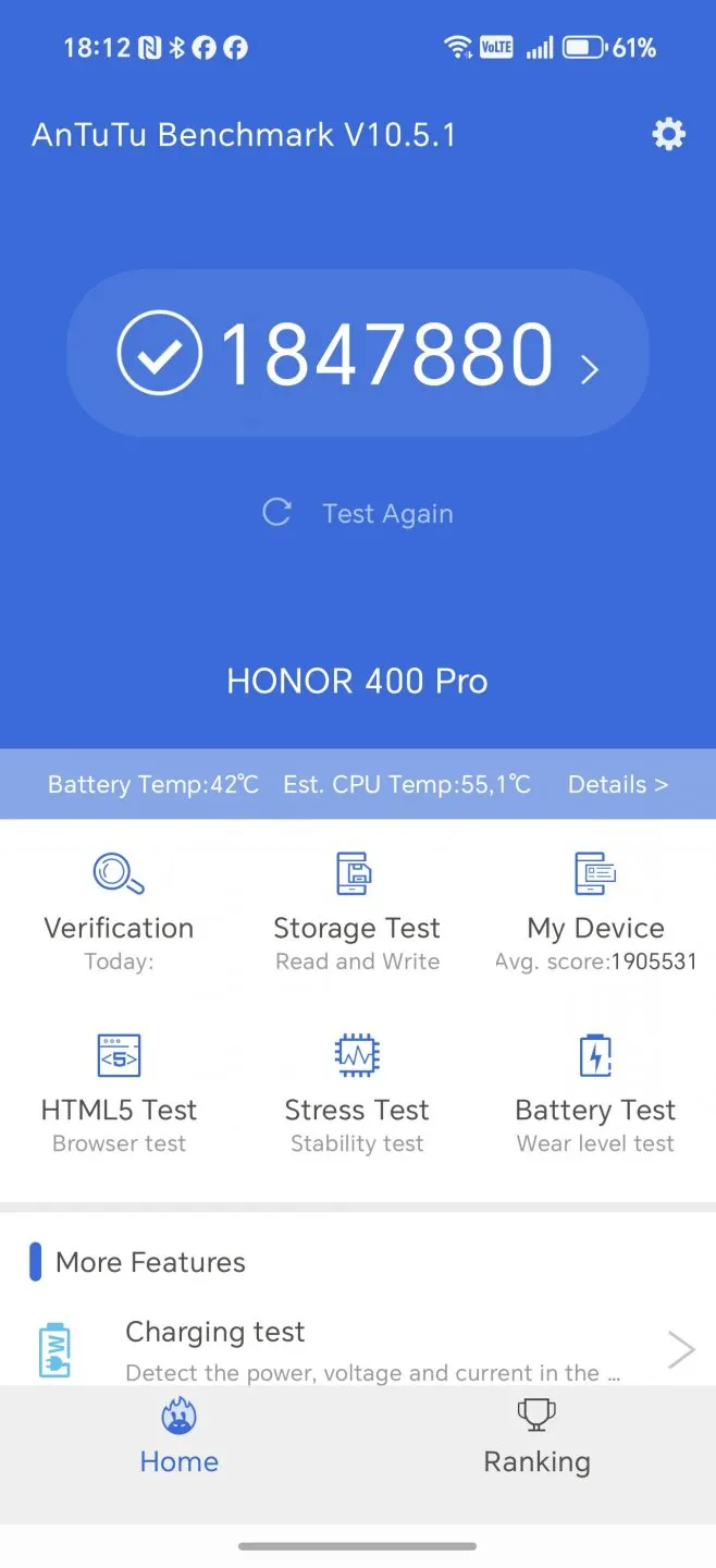 AnTuTu Benchmark alkalmazás képernyőképe egy HONOR 400 Pro telefonról. A készülék 1 847 880 pontos eredményt ért el, a képernyőn akkumulátor- és CPU-hőmérséklet, valamint különböző tesztopciók láthatók.