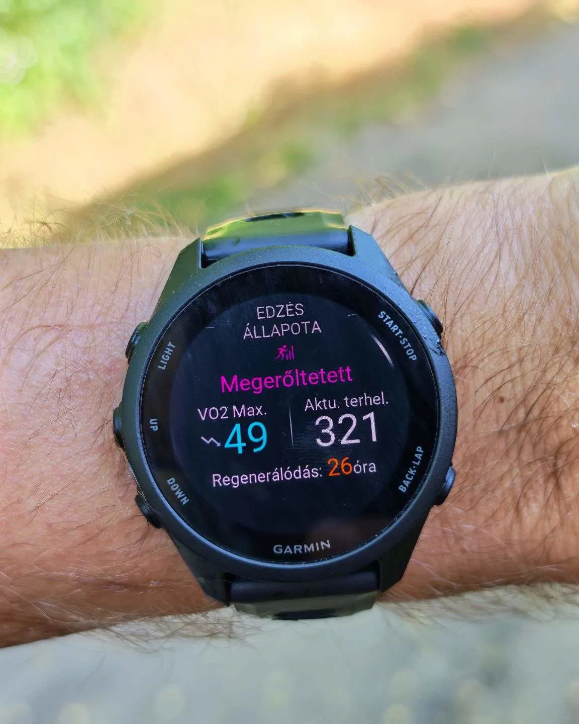 GARMIN Forerunner 170 okosóra, fekete-sárga, csuklón