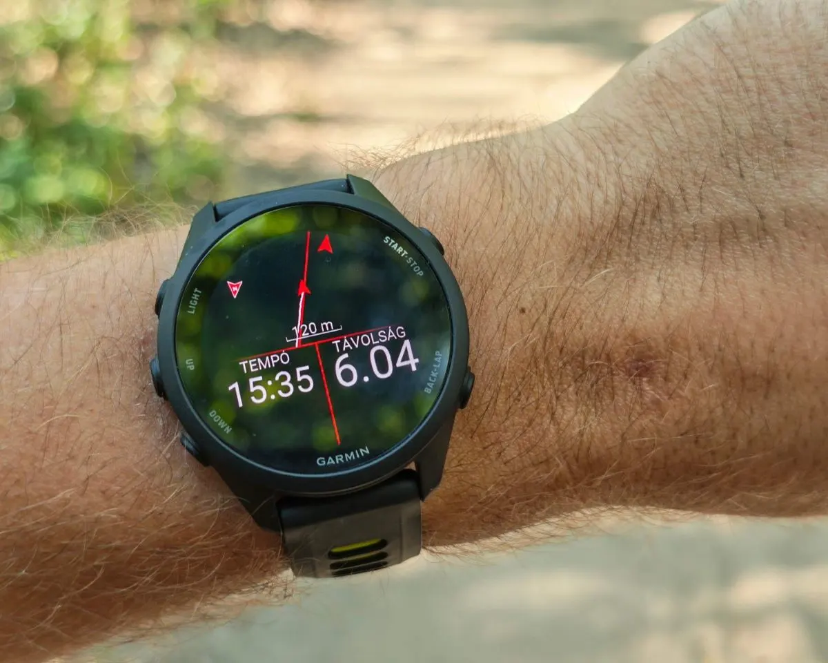 GARMIN Forerunner 170 okosóra, fekete-sárga
