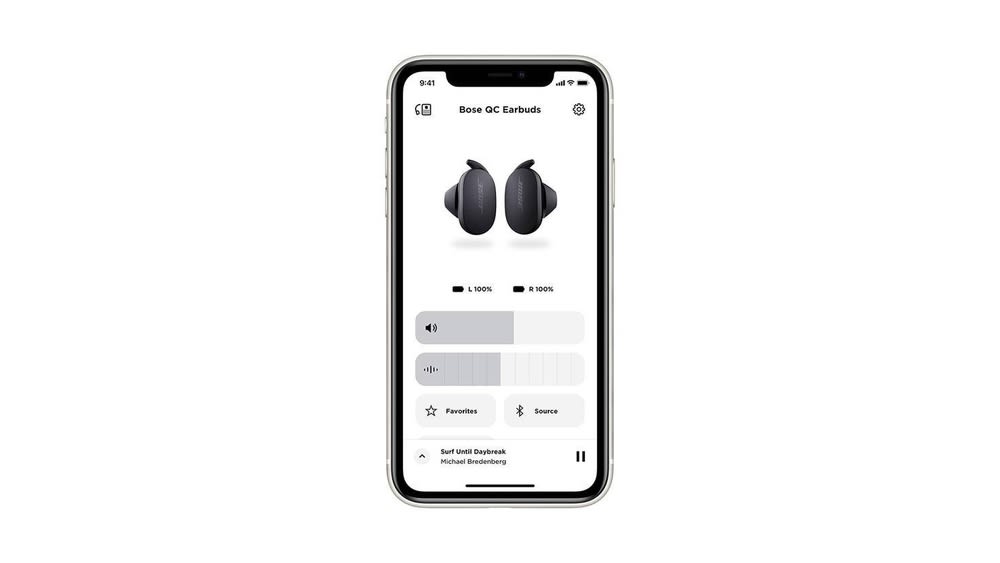 ein iPhone mit geöffneter Bose QC Earbuds App