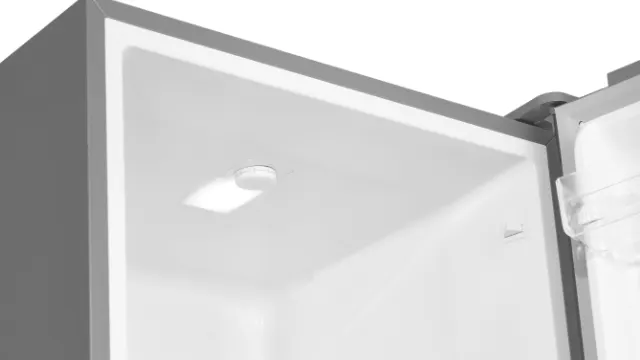 Die integrierte Innenbeleuchtung sorgt dafür, dass Sie stets einen klaren Überblick über den Inhalt der Kühlgefrierkombination haben.