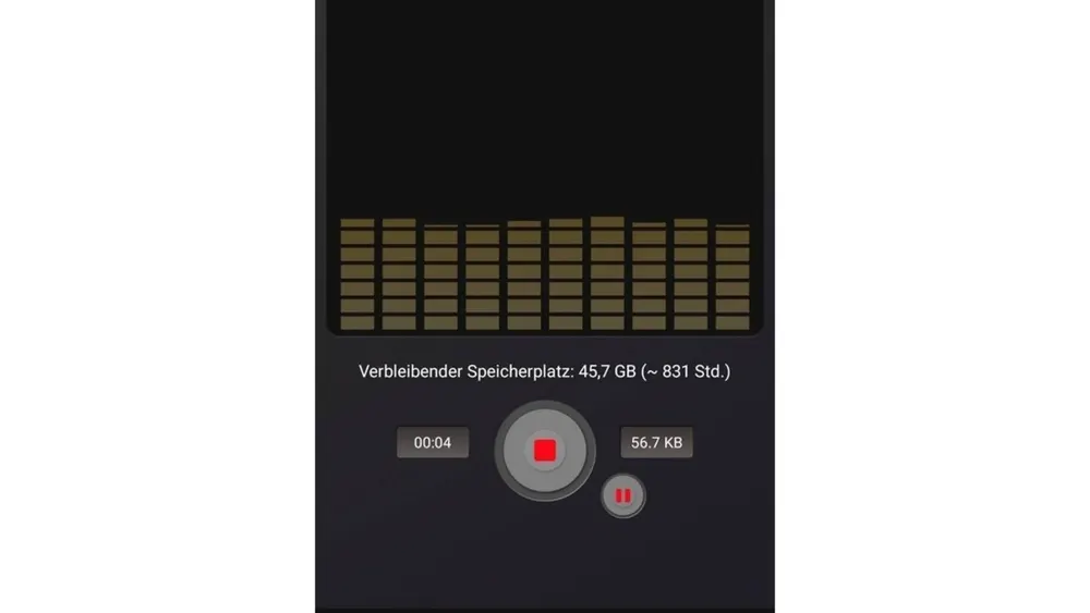 Aufnahme-App: Anzeige von Frequenzbalken, Speicherplatz 45,7 GB, Aufnahmezeit 0:04, Dateigröße 56,7 KB, roter Aufnahme-Button.