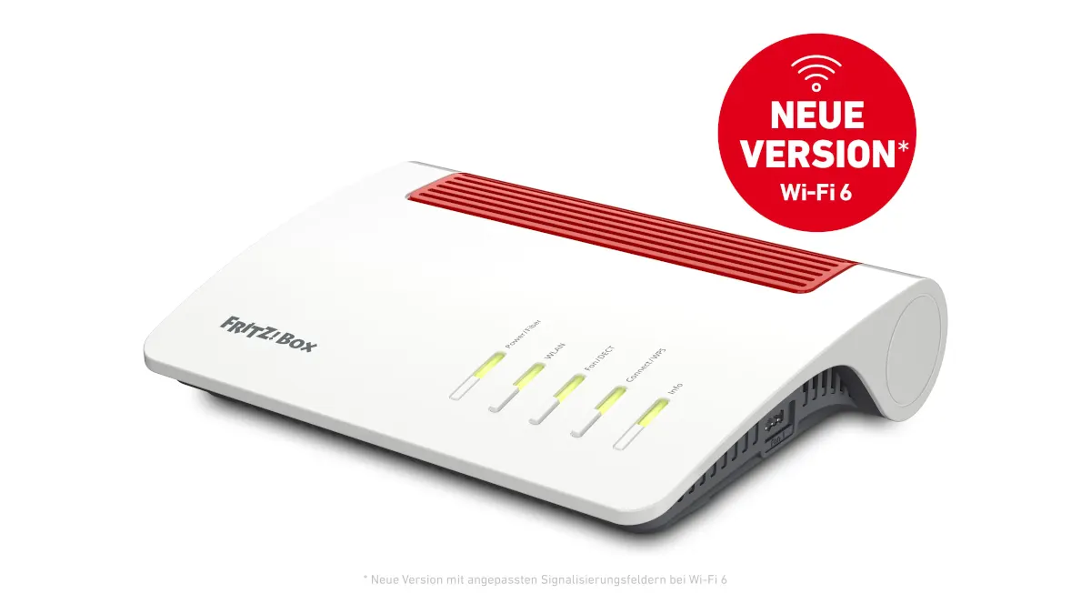 Der Glasfaser-Router Fritzbox 5590 vor weißem Hintergrund. Darüber ein WLAN-Symbol und die Beschriftung „Neue Version Wi-Fi 6“.