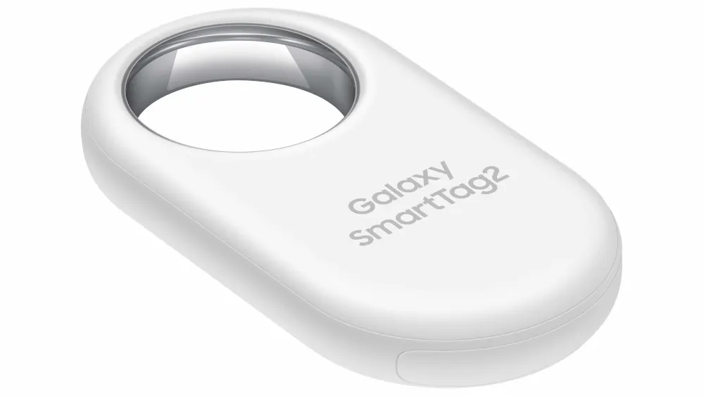 Ein weißer Galaxy SmartTag2 vor weißem Hintergrund.