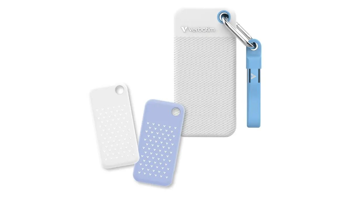 Die externe SSD Verbatim Pocket vor weißem Hintergrund.
