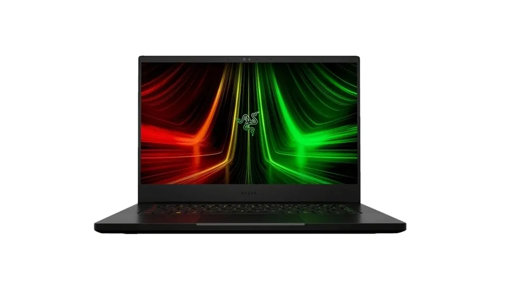 Ein geöffneter, schwarzer Laptop steht vor einem weißen Hintergrund. Der Bildschirm zeigt ein grünes Logo vor roten, gelben und grünen Lichtern.