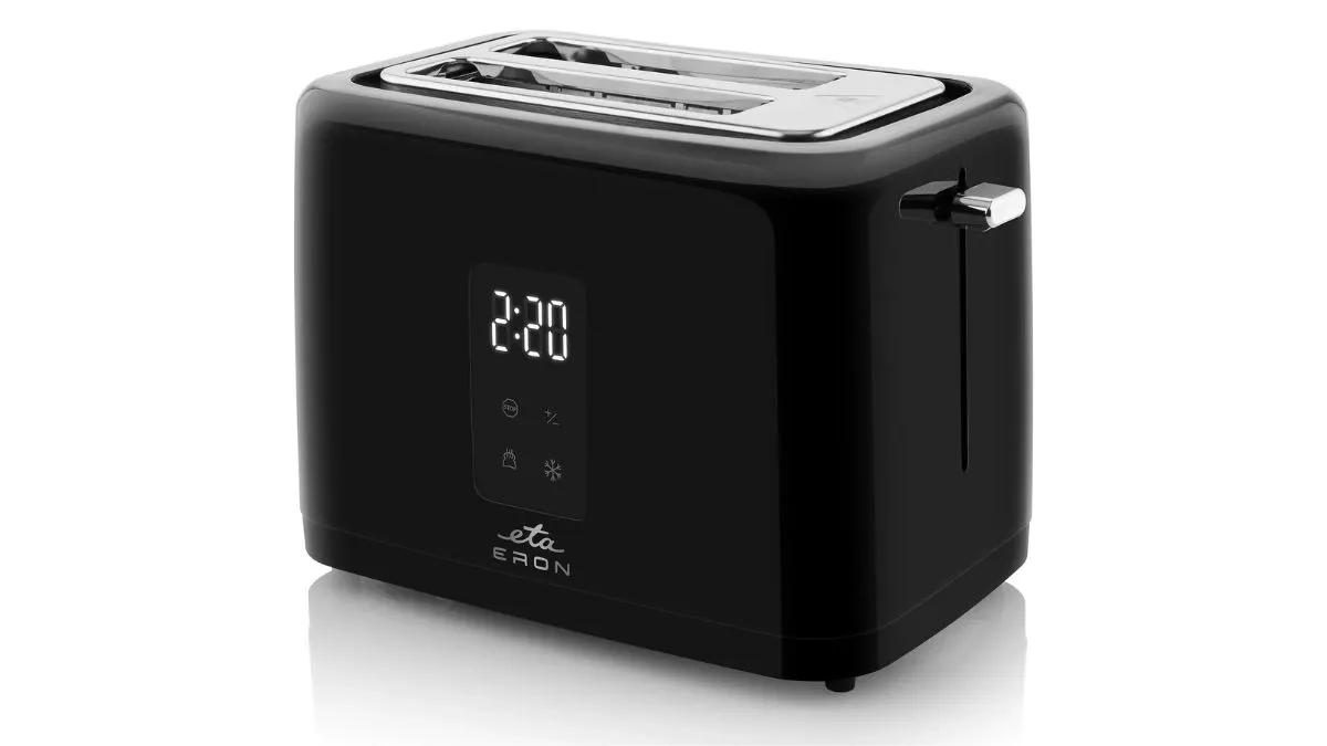 Der Toaster ETA Eron vor weißem Hintergrund.