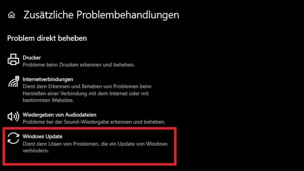 Dunkler Bildschirm mit weißem Text. "Zusätzliche Problembehandlungen" und Optionen zur Problembehebung für Drucker, Internet, Audio und Windows Update.