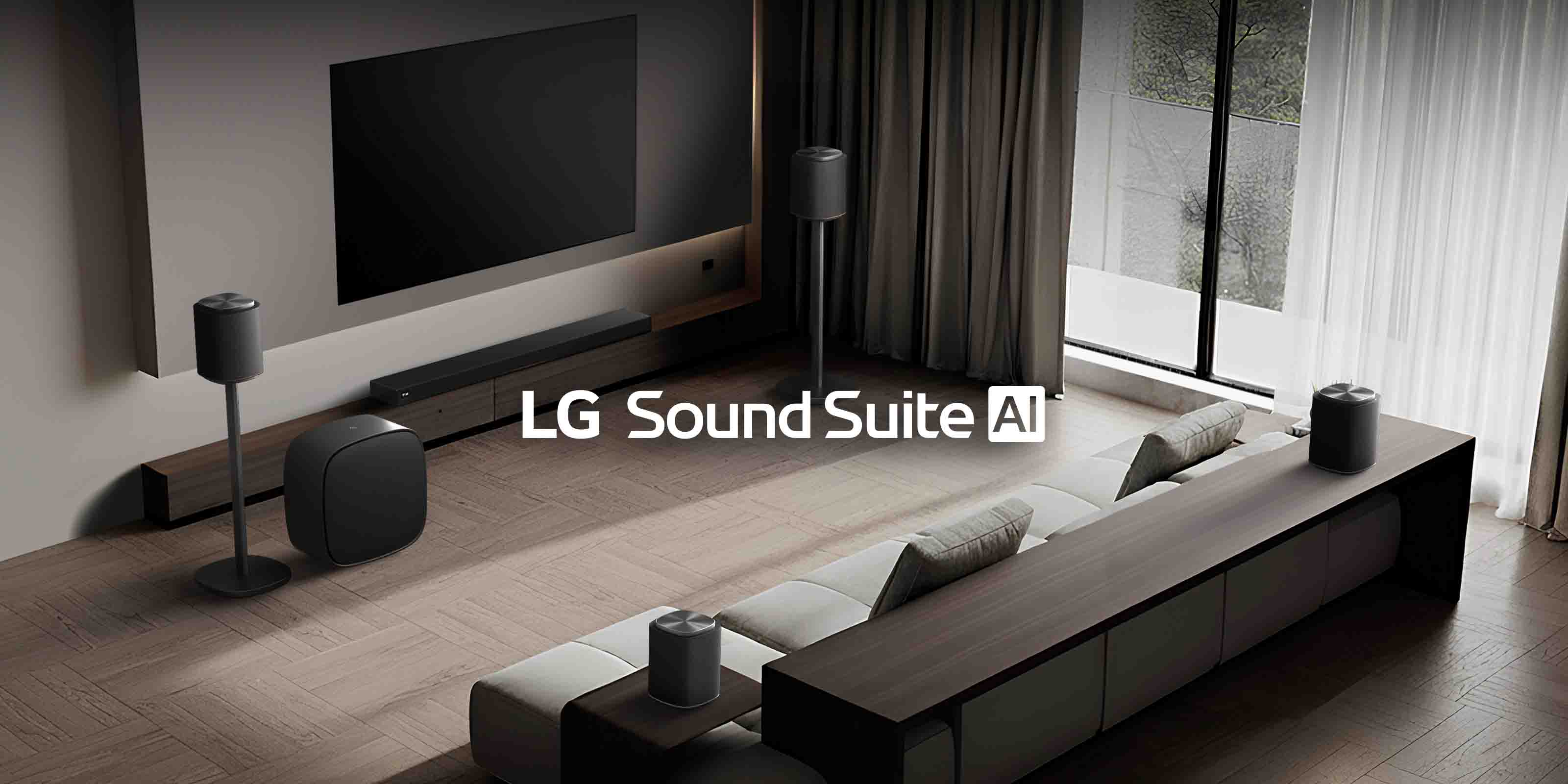 Sound Suite mit Fernseher, Sofa und Surround-Lautsprechern im Wohnzimmer