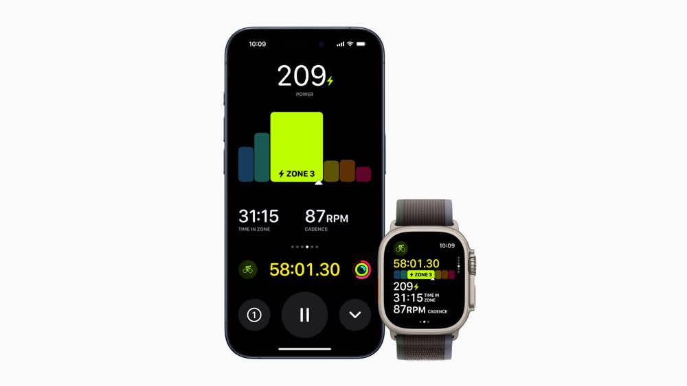 Eine Apple Watch Series 9 synchronisiert Daten mit einem iPhone.
