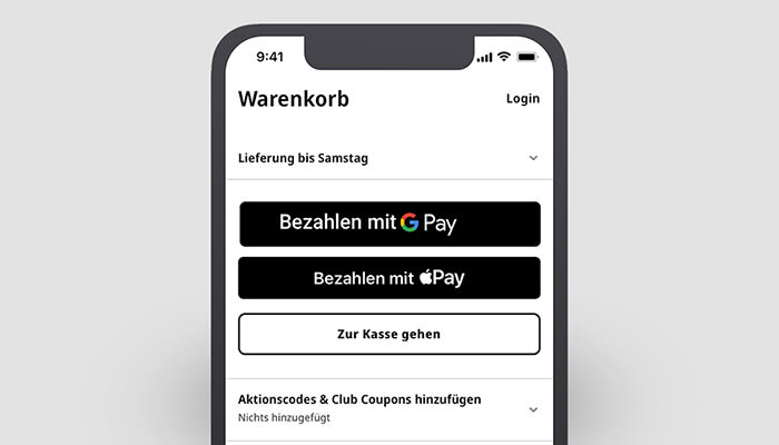Smartphone mit den weiteren Bezahlmöglichkeiten Google Pay und Apple Pay in der MediaMarkt App auf dem Display