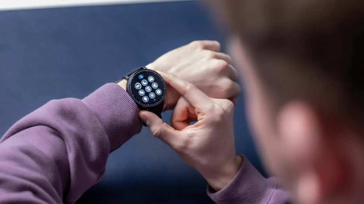 Niklas hat auf der Amazfit Active Max das Quick-Menü geöffnet.