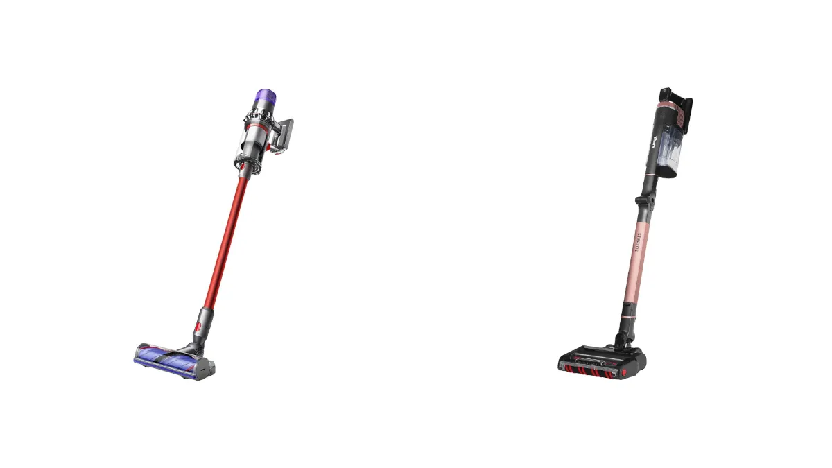 Der Dyson V15 Origin neben dem Shark Stratos vor weißem Hintergrund.