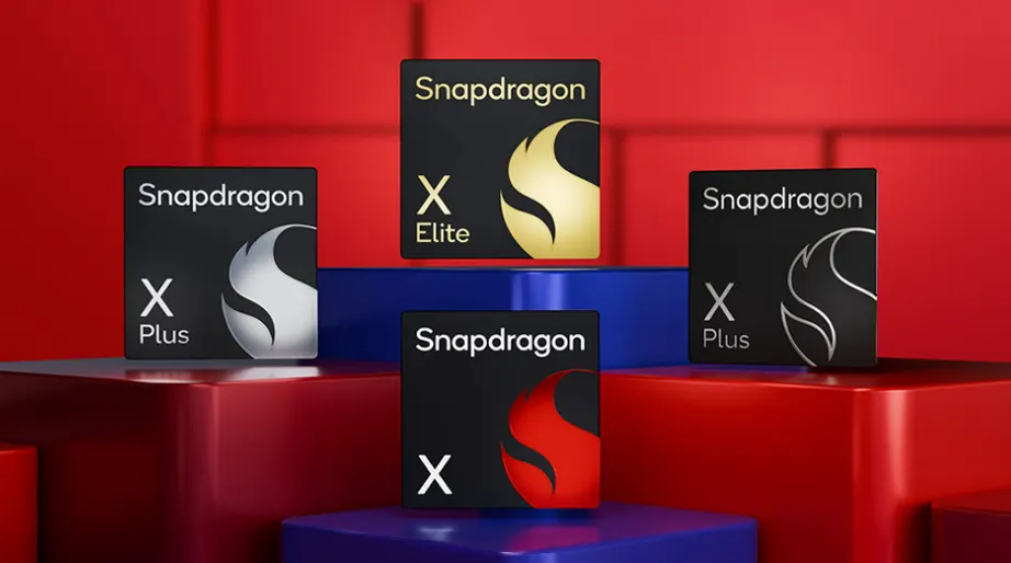 Vier schwarze Snapdragon-Boxen stehen auf roten und blauen Plattformen. Die Logos sind rot, silber und gold.
