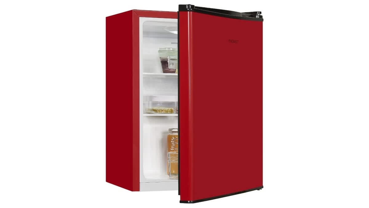 Der Exquisit KB60-V-090E Mini-Kühlschrank vor weißem Hintergrund.