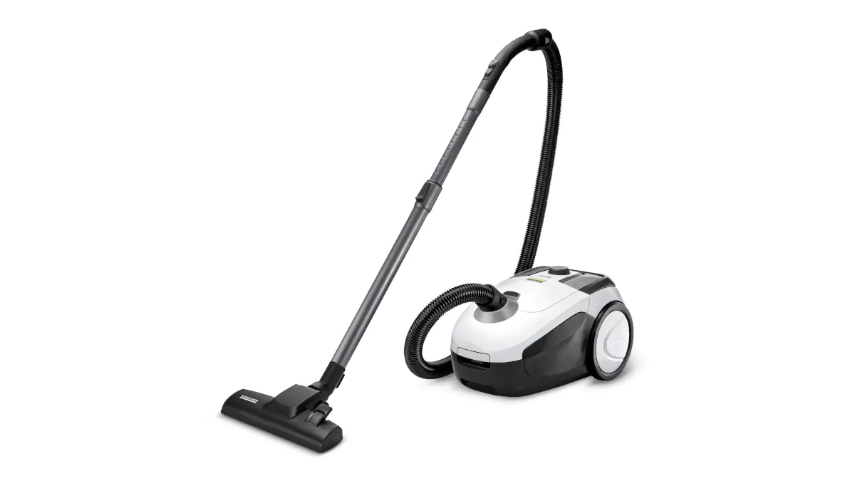 Der Staubsauger Kärcher VC 2 vor einem weißen Hintergrund.