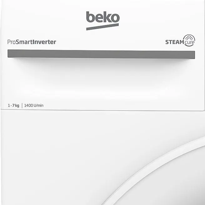 Κοντινό πλάνο του πλυντηρίου ρούχων BEKO BMMWFU374A με την ένδειξη για τη λειτουργία ατμού STEAMcure και τον κινητήρα ProSmartInverter.
