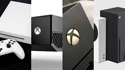 Mehrere Xbox-Konsolen und ein Controller sind in einer Collage dargestellt. Die Geräte sind schwarz und weiß.