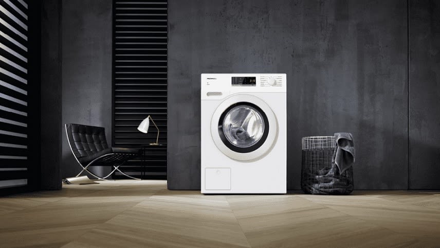 MIELE WCA 030 WCS Active Classic Baureihe Waschmaschine steht im Zimmer