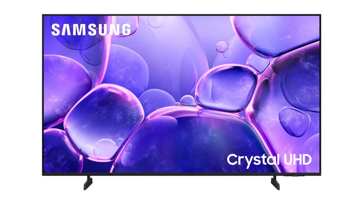 Der Smart-TV Samsung UE50U8070F vor weißem Hintergrund.