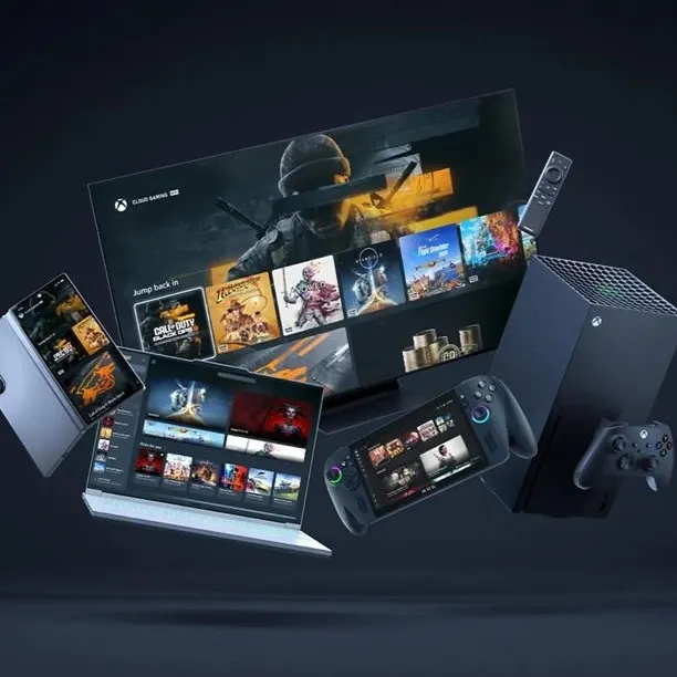 XBOX Series S 512 GB XBOX Series S 512 GB weiße Konsole mit schwarzem Lüftungsgitter, schwarzem Wireless Controller, Gaming-Headset und verschiedenen Spieltiteln auf Bildschirmen.