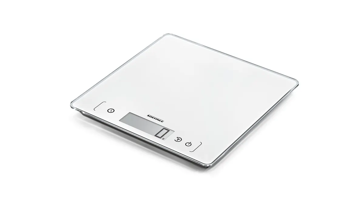Die Küchenwaage Soehnle Page Comfort 400 vor einem weißen Hintergrund.