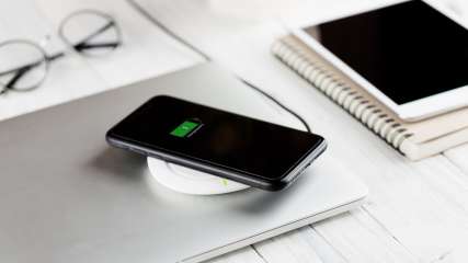 iPhone_Stromsparmodus_Wireless_Charging