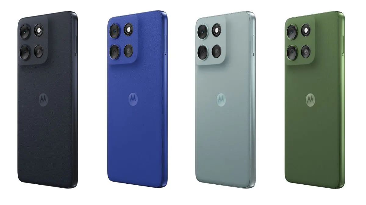 Vier Motorola moto g56 5G Smartphones in verschiedenen Farben vor weißem Hintergrund.
