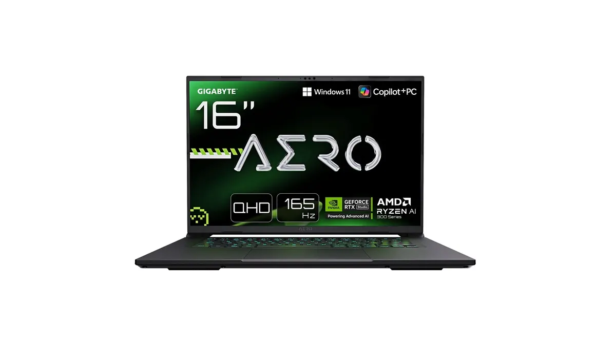 Der Gaming-Laptop Gigabyte Aero X16 vor weißem Hintergrund.