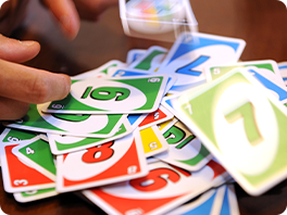 Gesellschaftsspiele & Puzzle