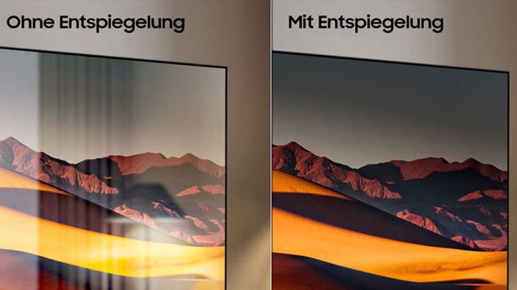 Es sind zwei unterschiedliche TVs zu sehen: Links ohne Entspiegelung und rechts mit Entspiegelung.