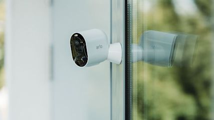 Die Arlo Pro 3 Sicherheitskamera