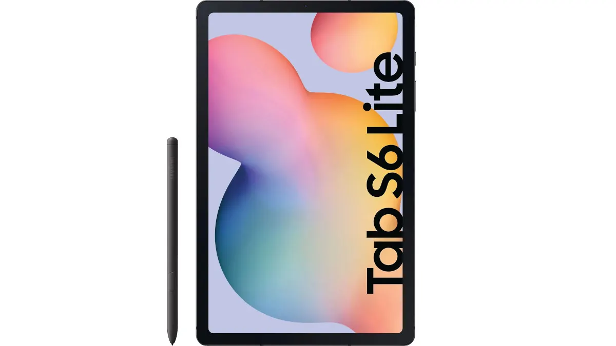 Ein schwarzes Tablet mit dem Text „Tab S6 Lite“ auf dem Display, daneben ein schwarzer Stift auf weißem Hintergrund.