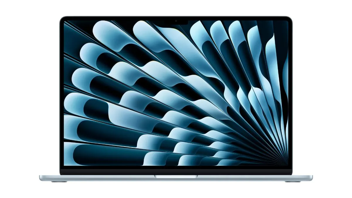 Das Notebook Apple MacBook Air 15" M5 (2026) vor weißem Hintergrund.