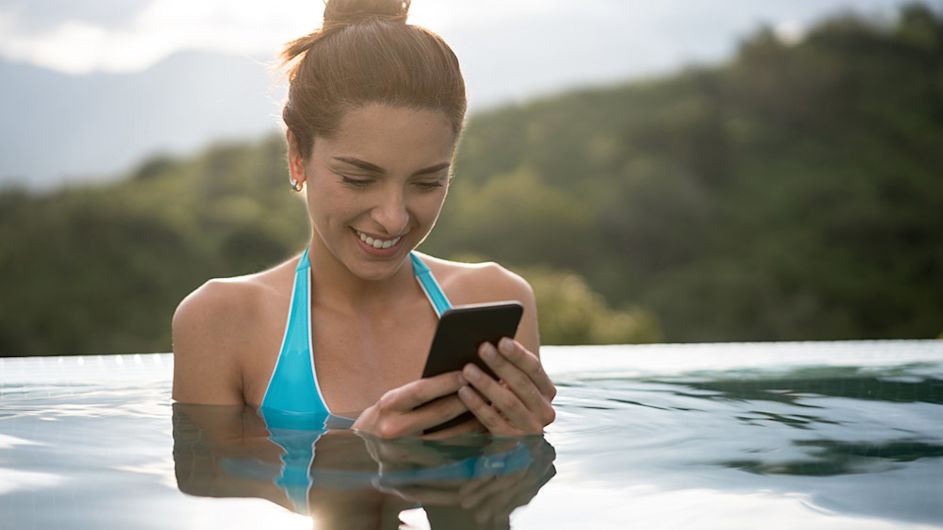 Frau Wasser Handy