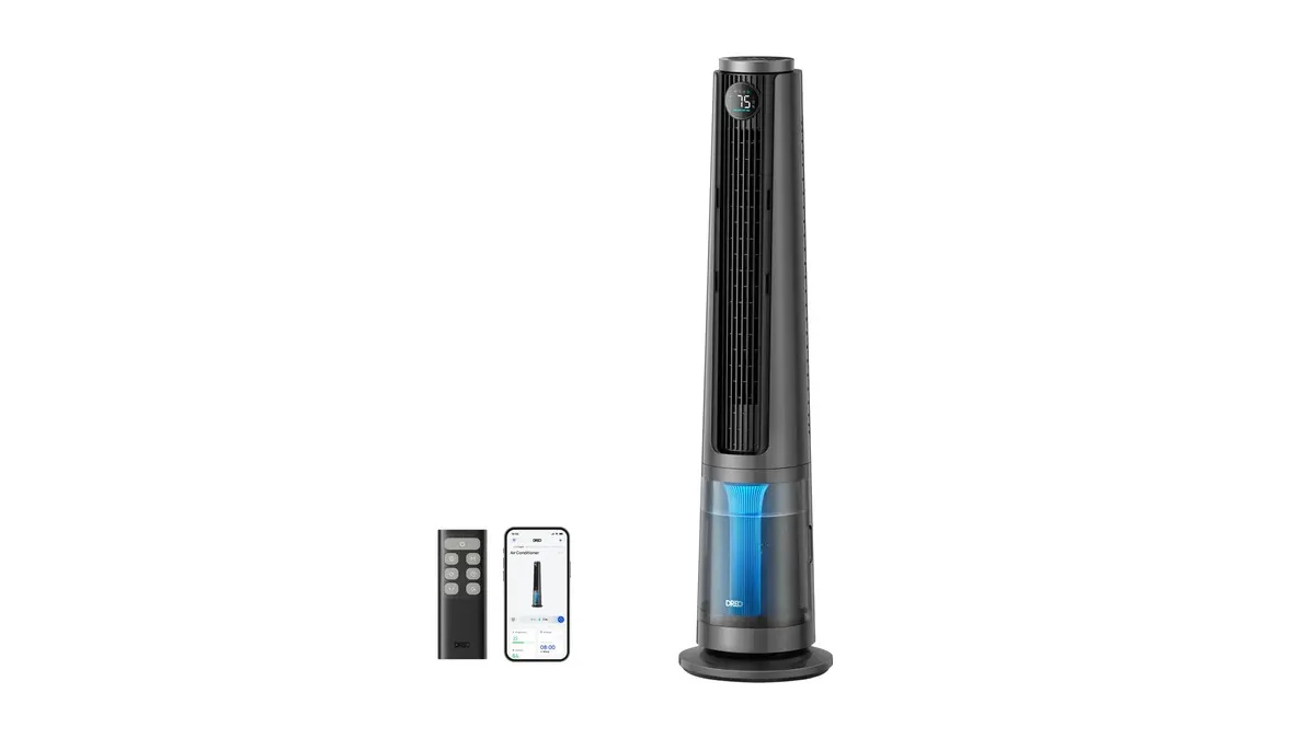 Der Dreo TurboCool Misting Fan 765S vor einem weißen Hintergrund.