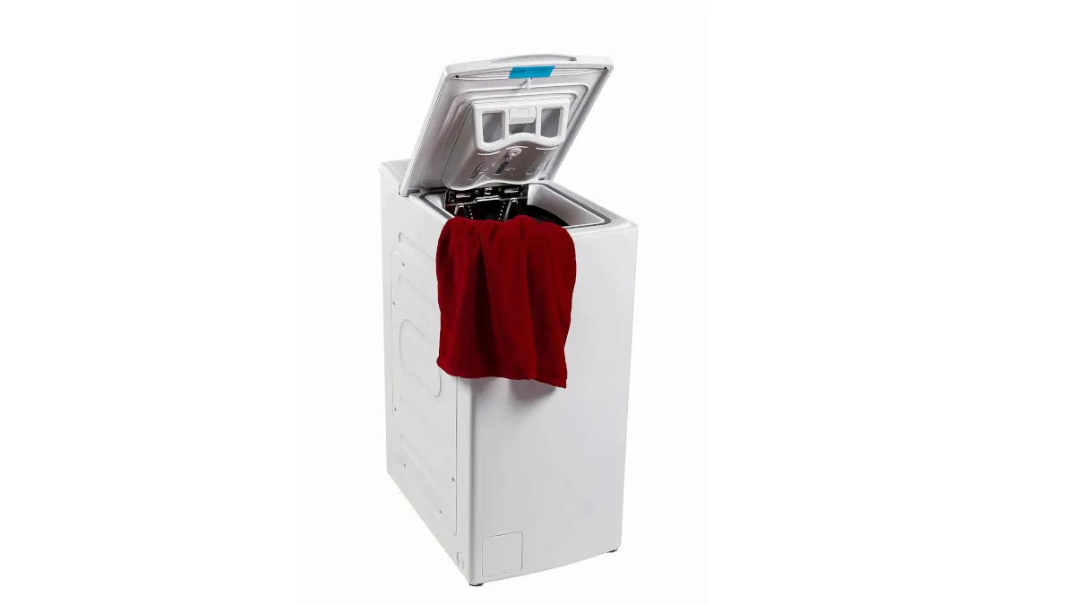 Die Toplader-Waschmaschine OK. OWM 5212 C E15 vor einem weißen Hintergrund.