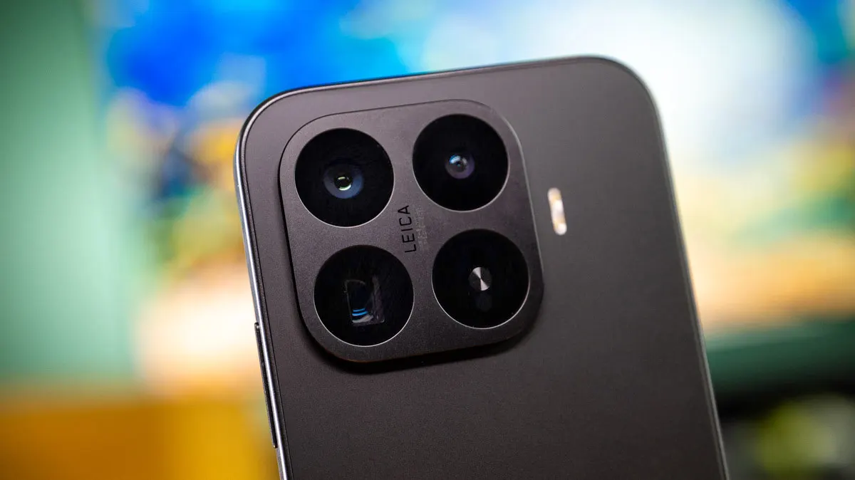Das Kameramodul des Xiaomi 17T in der Nahaufnahme.