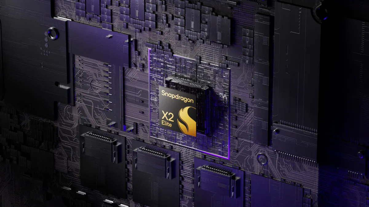 Der Chip Snapdragon X2 Elite schwebt über dem CPU-Sockel eines animierte Mainboards.