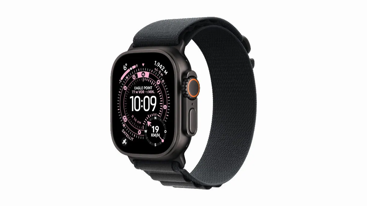 Die Apple Watch Ultra 3 vor weißem Hintergrund.