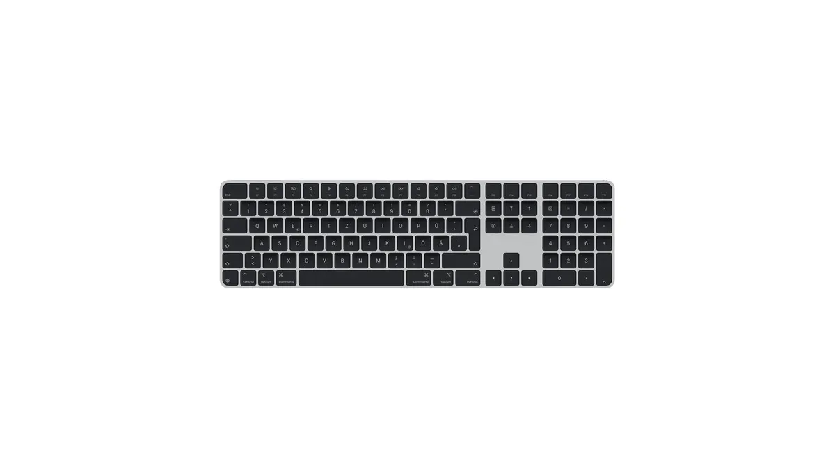 Die Tastatur Apple Magic Keyboard mit Touch ID von oben vor weißem Hintergrund