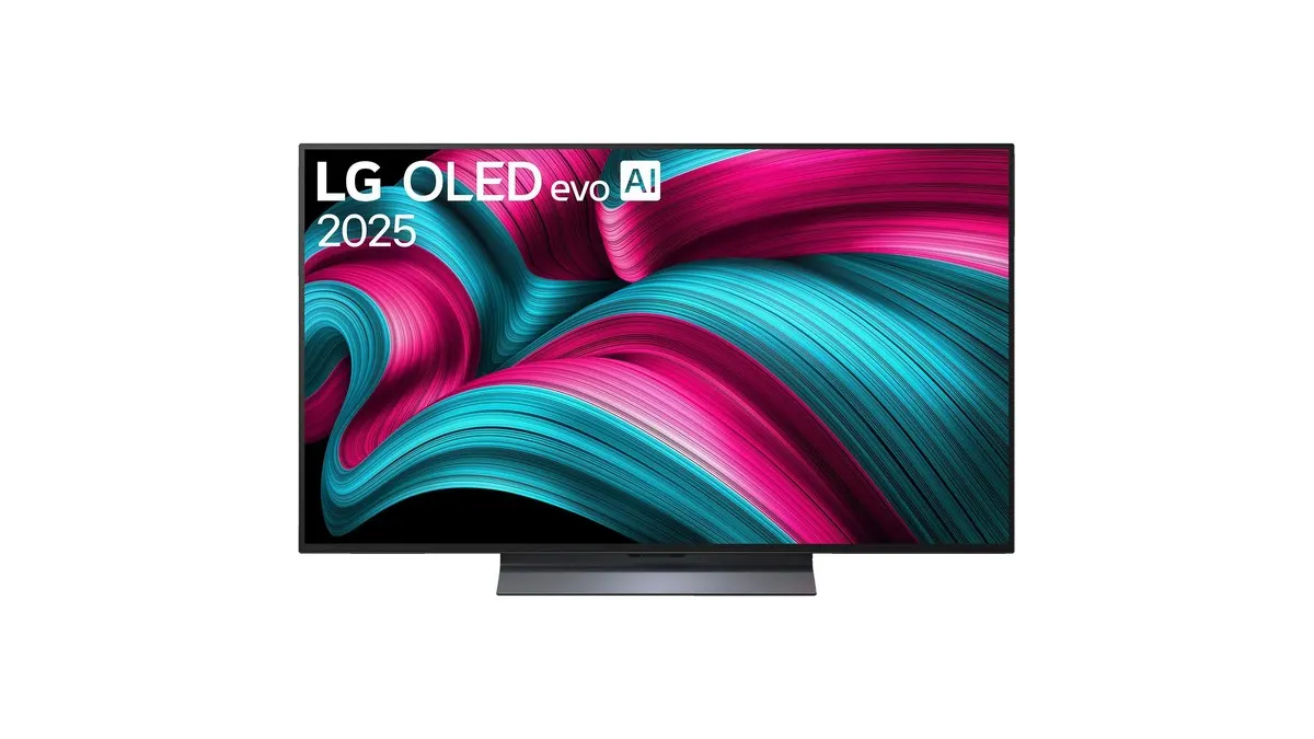 Der LG OLED48C57LA vor weißem Hintergrund.