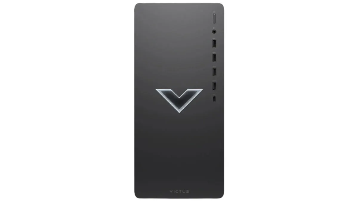 Der HP Victus 15L Gaming-PC vor weißem Hintergrund.