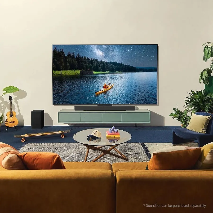 Der LG OLED65C43LA OLED TV bietet dir verschiedene Anschlüsse.