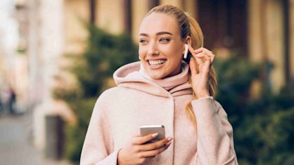 Apple, AirPods, Entertainment, Audio, Smartphone
Urheberrechte: Adobe Stock / Prostock-Studio
