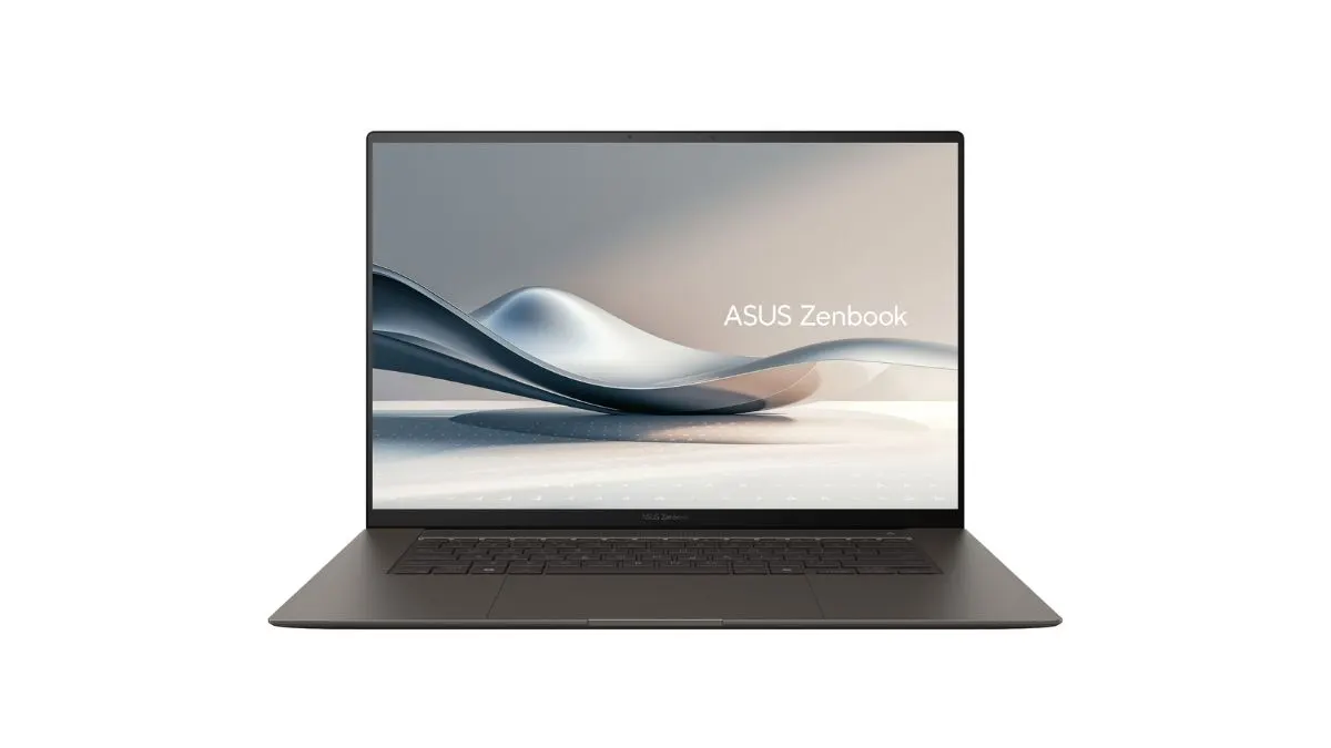 Der Laptop Asus Zenbook S 16 OLED vor weißem Hintergrund.