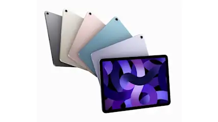 Auf weißem Grund sind sechs verschiedenfarbige Tablets angeordnet, eines mit violettem Muster auf dem Bildschirm.