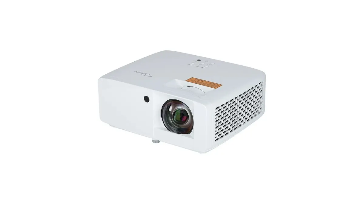 Der Beamer Optoma GT2000HDR vor weißem Hintergrund.